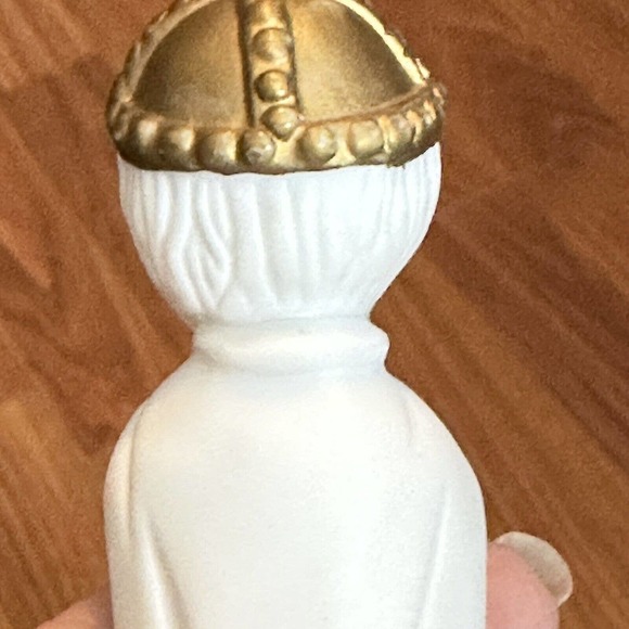 Vintage 10 Piece Juvenile Nativity Scene Fine Porcelain Figurines - Picture 7 of 9